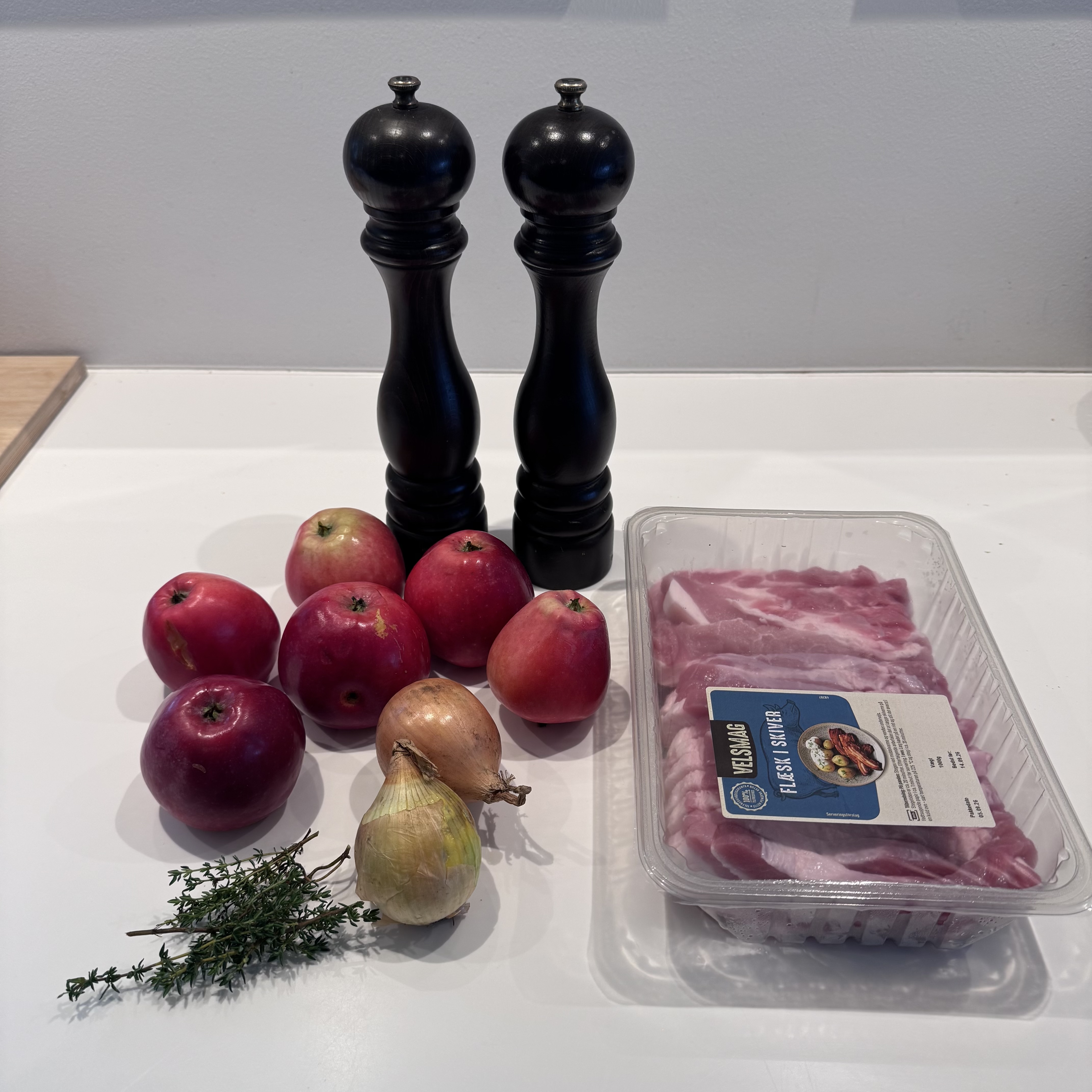 Ingredienser til æbleflæsk